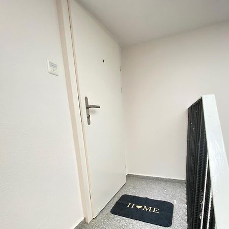 Ruhige, Neue Dachwohnung An Altstadt, Naehe Messe เซนต์กาลเลิน ภายนอก รูปภาพ